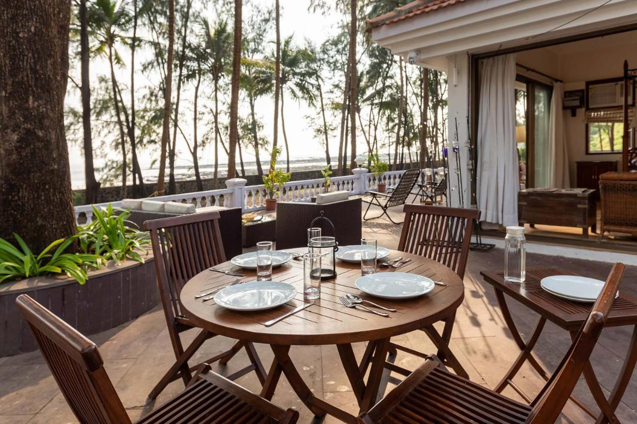 Casa Del Mer By Stayvista - Nearby Beach With, Sea-View Rooms & Coconut Farm Alibag Bagian luar foto